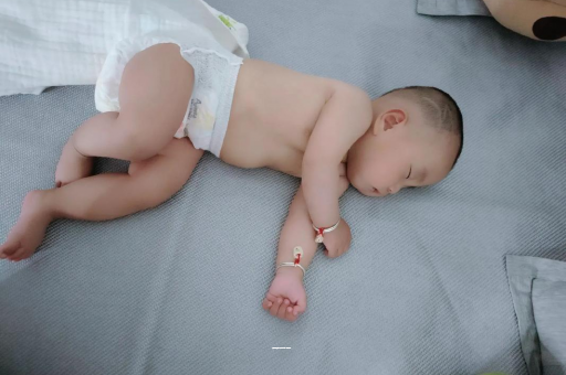 芜湖孕妇肚子一跳一跳